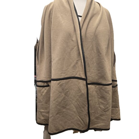 Chico's - Picture 1 of 5